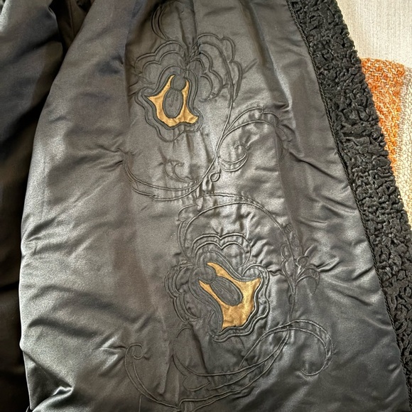 Vintage lambswool and Mink fur coat​ - Picture 8 of 10